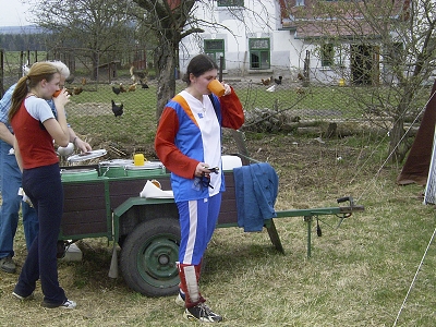 A� 26. a 27.4.2003